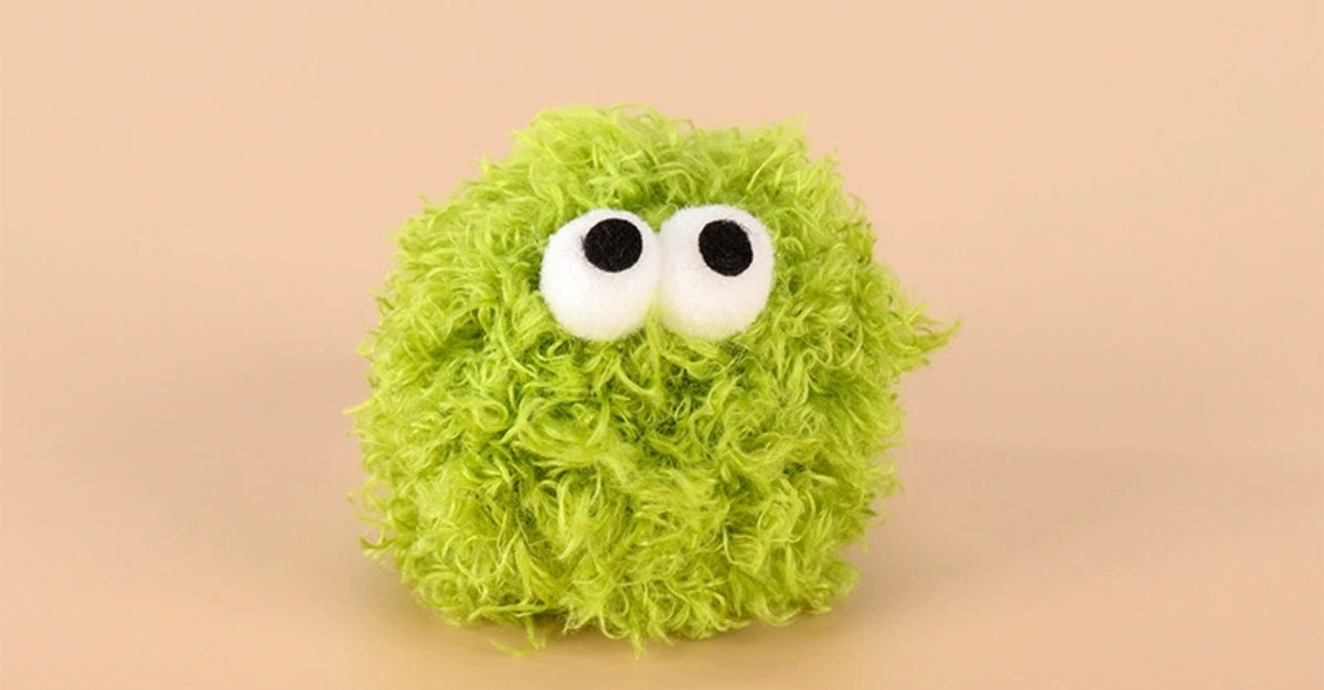 Pelota de Peluche para Gatos