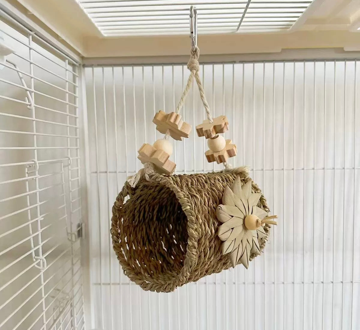 Combinación de Columbio y Nido de Paja para Loros