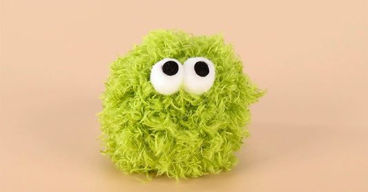 Pelota de Peluche para Gatos